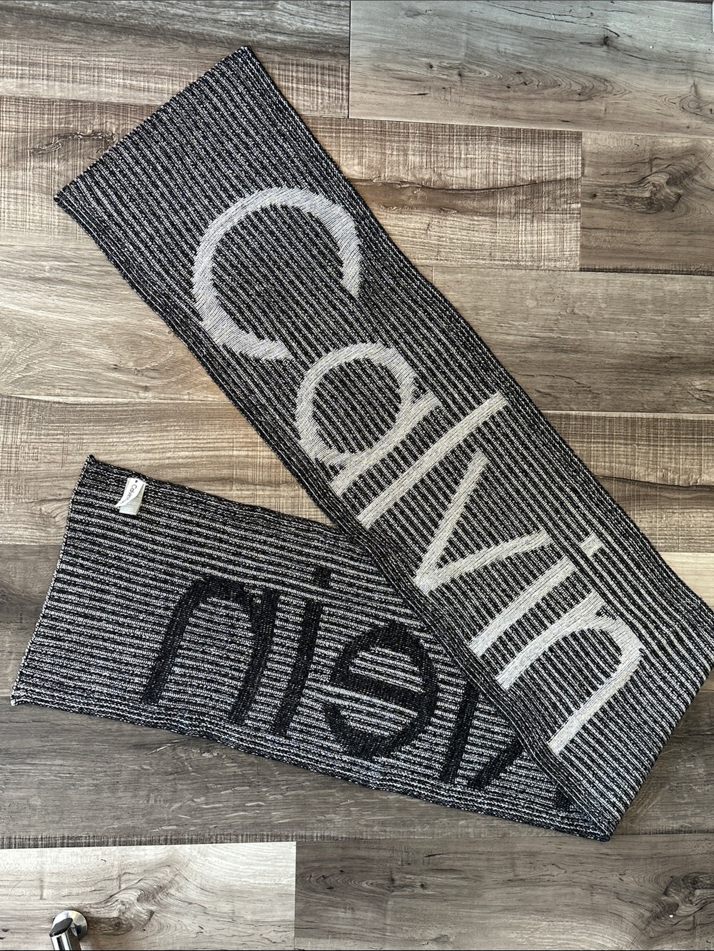 Calvin Klein Black & White Ribbed Logo Scarf